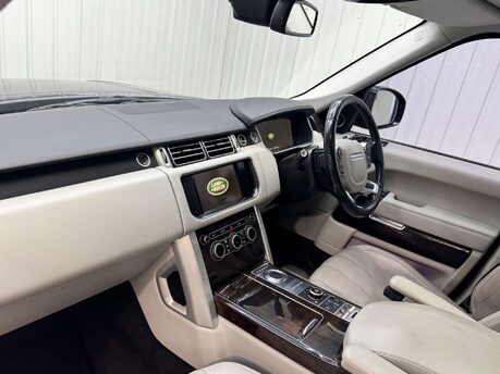 Land Rover Range Rover Range Rover 4.4 SD V8 Vogue SE Auto 4WD Euro 5 5dr 60