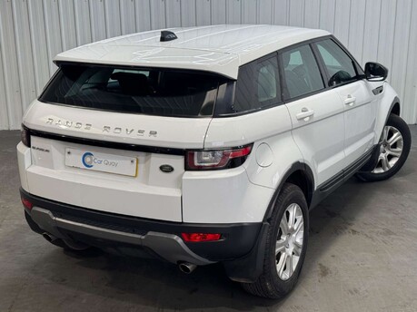 Land Rover Range Rover Evoque Range Rover Evoque 2.0 TD4 SE Tech Auto 4WD Euro 6 (s/s) 5dr 9