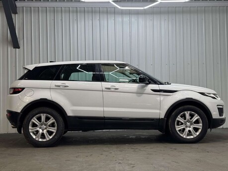 Land Rover Range Rover Evoque Range Rover Evoque 2.0 TD4 SE Tech Auto 4WD Euro 6 (s/s) 5dr 12