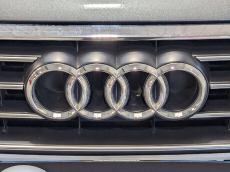 Audi A6 2.0 A6 S Line 40 TDI Semi-Auto 4dr 32