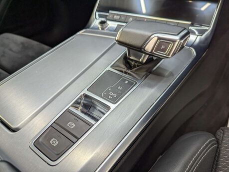 Audi A6 2.0 A6 S Line 40 TDI Semi-Auto 4dr 102