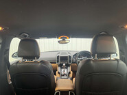 Porsche Cayenne 3.0 Cayenne V6 D Tiptronic S 4WD 5dr 50