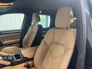 Porsche Cayenne 3.0 Cayenne V6 D Tiptronic S 4WD 5dr 61