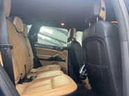 Porsche Cayenne 3.0 Cayenne V6 D Tiptronic S 4WD 5dr 68