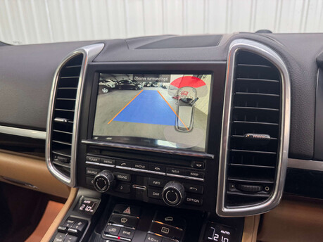 Porsche Cayenne 3.0 Cayenne V6 D Tiptronic S 4WD 5dr 98