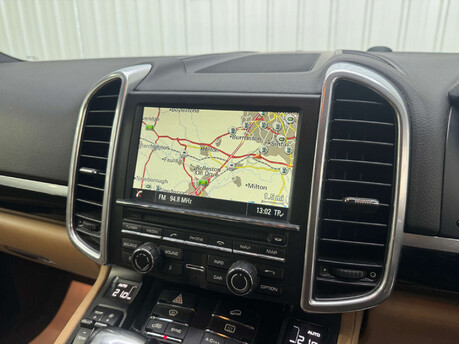 Porsche Cayenne 3.0 Cayenne V6 D Tiptronic S 4WD 5dr 99