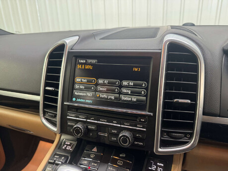 Porsche Cayenne 3.0 Cayenne V6 D Tiptronic S 4WD 5dr 100
