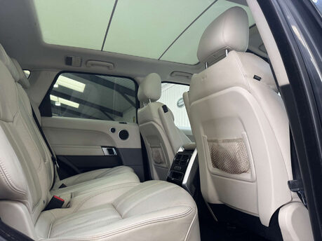 Land Rover Range Rover Sport 3.0 Range Rover Sport HSE Dynamic SDV6 Auto 4WD 5dr 64