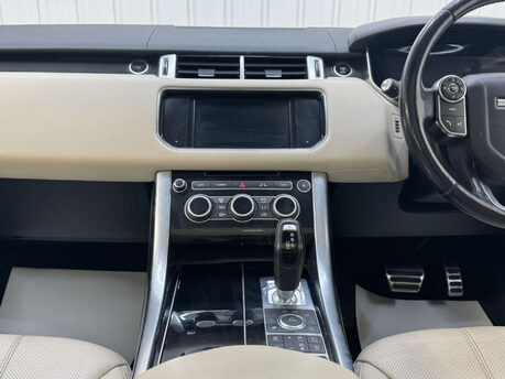 Land Rover Range Rover Sport 3.0 Range Rover Sport HSE Dynamic SDV6 Auto 4WD 5dr 85