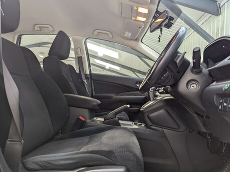 Honda CR-V 2.0 CR-V SE-T i-VTec Auto 4WD 5dr 46