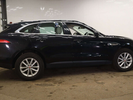Jaguar F-Pace 2.0 F-PACE Prestige AWD D 4WD 5dr 10