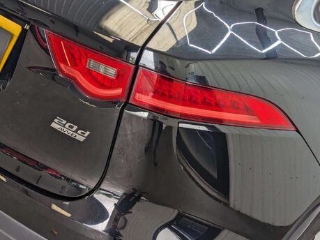 Jaguar F-Pace 2.0 F-PACE Prestige AWD D 4WD 5dr 42