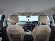 Jaguar F-Pace 2.0 F-PACE Prestige AWD D 4WD 5dr 46