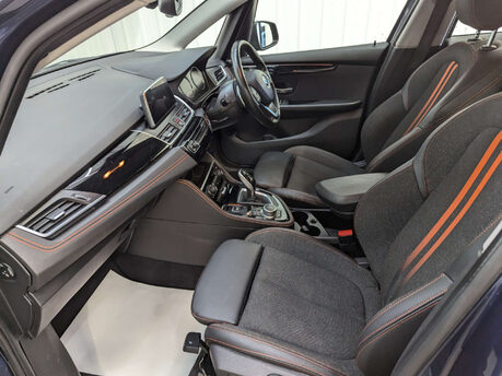 BMW 2 Series 2.0 220D xDrive Sport Auto 4WD 5dr 61