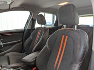 BMW 2 Series 2.0 220D xDrive Sport Auto 4WD 5dr 64