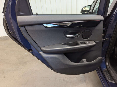 BMW 2 Series 2.0 220D xDrive Sport Auto 4WD 5dr 79
