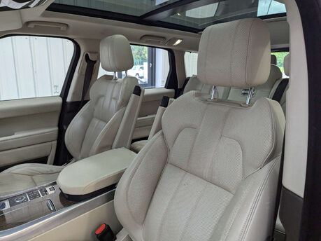 Land Rover Range Rover Sport 3.0 Range Rover Sport HSE Dynamic SDV6 Auto 4WD 5dr 63