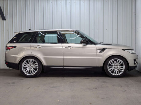 Land Rover Range Rover Sport 3.0 Range Rover Sport HSE Dynamic SDV6 Auto 4WD 5dr 16