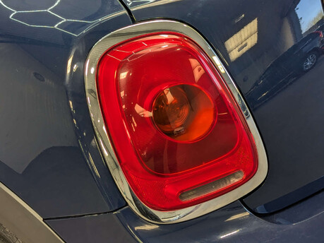 Mini Hatch 1.5 Cooper Seven 5dr 43