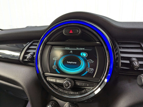 Mini Hatch 1.5 Cooper Seven 5dr 97