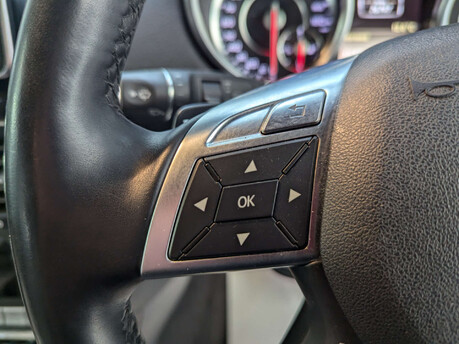 Mercedes-Benz G Series 5.5 G63 AMG Auto 4WD 5dr 73