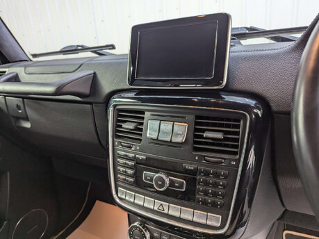Mercedes-Benz G Series 5.5 G63 AMG Auto 4WD 5dr 82