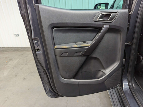 Ford Ranger 3.2 Ranger Wildtrak TDCi 4x4 Auto 4WD 76