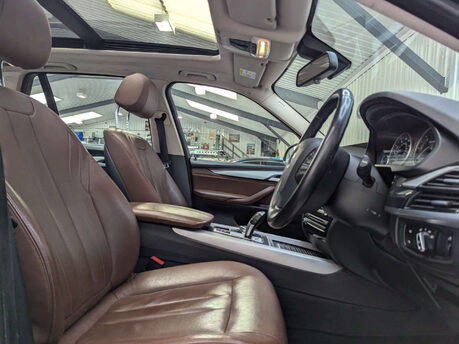 BMW X5 3.0 X5 xDrive 30d SE Auto 4WD 5dr 49