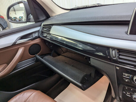 BMW X5 3.0 X5 xDrive 30d SE Auto 4WD 5dr 94