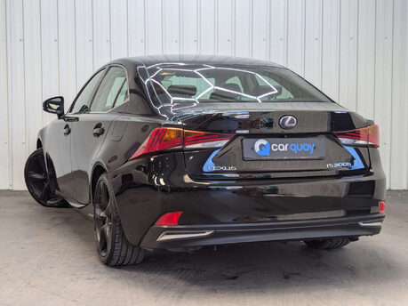 Lexus Is 2.5 IS 300h CVT 4dr 11