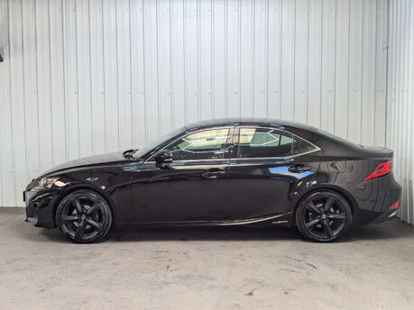 Lexus Is 2.5 IS 300h CVT 4dr 14