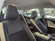 Lexus Is 2.5 IS 300h CVT 4dr 55