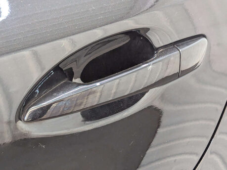 Lexus Is 2.5 IS 300h CVT 4dr 32
