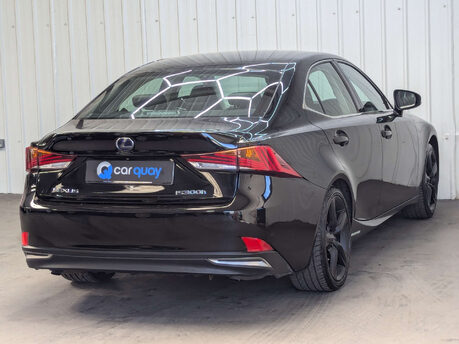 Lexus Is 2.5 IS 300h CVT 4dr 43