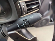 Lexus Is 2.5 IS 300h CVT 4dr 85