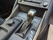 Lexus Is 2.5 IS 300h CVT 4dr 88