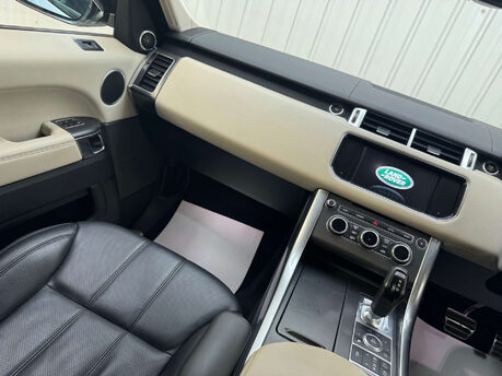 Land Rover Range Rover Sport 3.0 Range Rover Sport HSE Dynamic SDV6 Auto 4WD 5dr 44