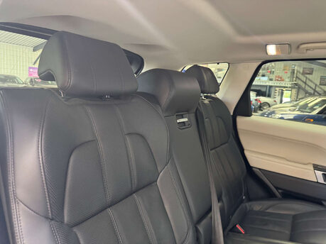 Land Rover Range Rover Sport 3.0 Range Rover Sport HSE Dynamic SDV6 Auto 4WD 5dr 58