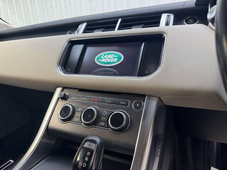 Land Rover Range Rover Sport 3.0 Range Rover Sport HSE Dynamic SDV6 Auto 4WD 5dr 85
