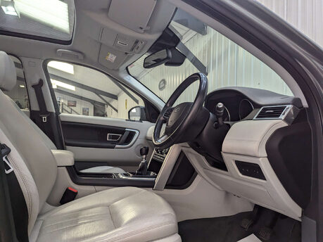 Land Rover Discovery Sport 2.2 Discovery Sport HSE SD4 4WD 5dr 47