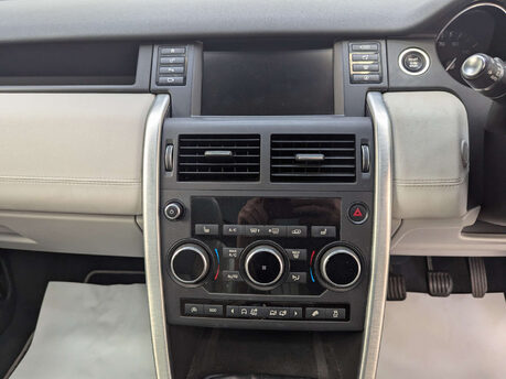Land Rover Discovery Sport 2.2 Discovery Sport HSE SD4 4WD 5dr 82