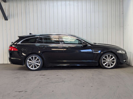 Jaguar XF 2.2 XF Sport Sportbrake D Auto 5dr 17