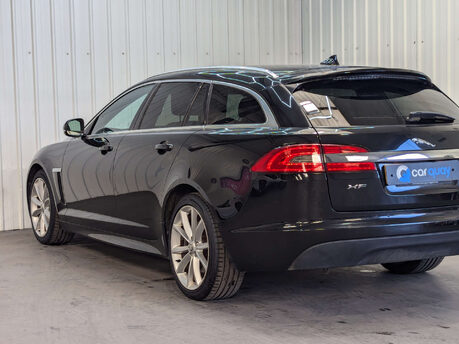 Jaguar XF 2.2 XF Sport Sportbrake D Auto 5dr 35