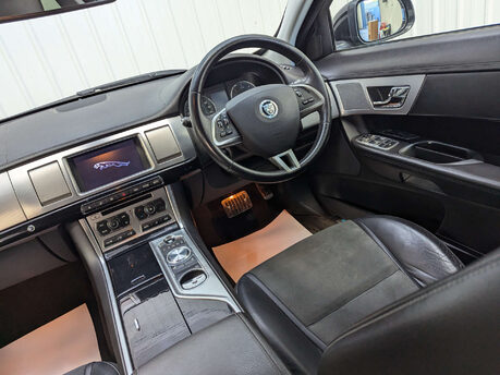 Jaguar XF 2.2 XF Sport Sportbrake D Auto 5dr 50