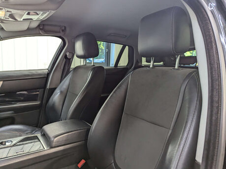 Jaguar XF 2.2 XF Sport Sportbrake D Auto 5dr 59