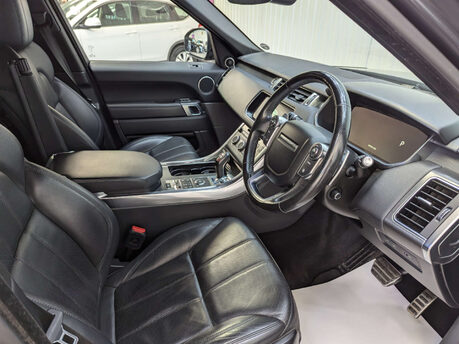Land Rover Range Rover Sport 3.0 Range Rover Sport HSE Dynamic SDV6 Auto 4WD 5dr 56