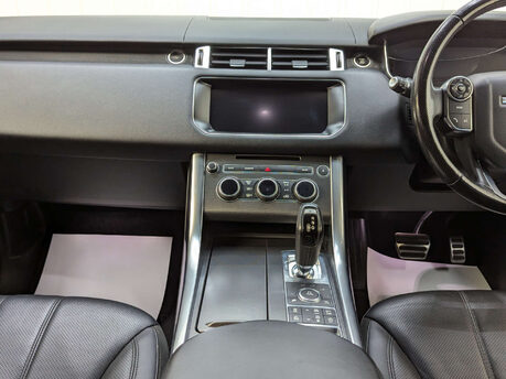 Land Rover Range Rover Sport 3.0 Range Rover Sport HSE Dynamic SDV6 Auto 4WD 5dr 82