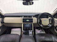 Land Rover Range Rover 4.4 Range Rover Vogue SDV8 Auto 4WD 5dr 2