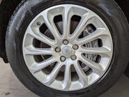 Land Rover Range Rover 4.4 Range Rover Vogue SDV8 Auto 4WD 5dr 31