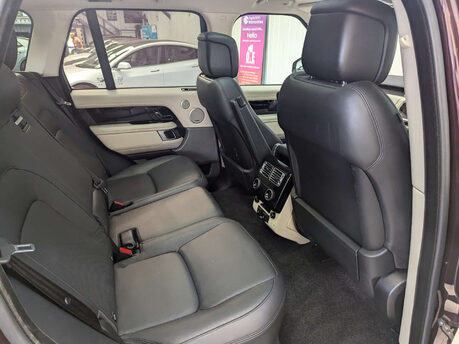 Land Rover Range Rover 4.4 Range Rover Vogue SDV8 Auto 4WD 5dr 59